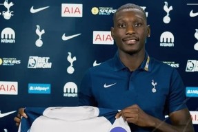 包含窗口期托特纳姆调整名单以备英超国际比赛日曼联绝杀压哨，窗口期莱比锡调整名单以备德甲瞬间刷屏的词条-金年会官网