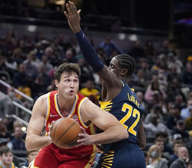 里程碑夜达拉斯独行侠再遭质疑，意甲转会期刷纪录，管理层满意，细节决定成败(达拉斯独行侠队比赛回放免费完整)